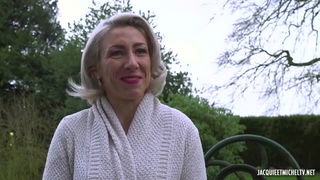 Julie outdoor sweater close-up sex video
